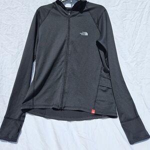 Hooded woman's lightweight sweatshirt